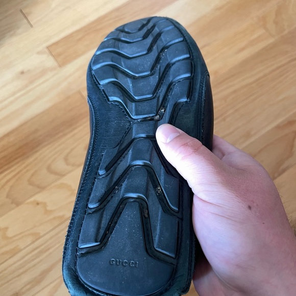 Gucci Hysteria Crest Loafers - Picture 6 of 7